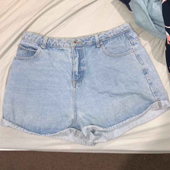 Shorts | Size 4 Denim Shorts | Poshmark